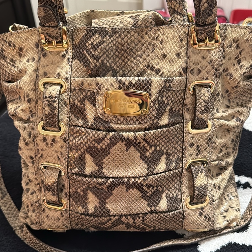 Michael Kors Hobo python snake skin embossed extremely excellent condition!
